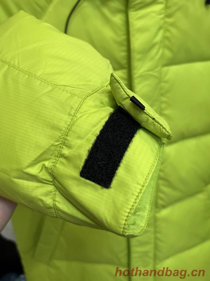 Canada Goose Top Quality Down Coat CGY00008-2 Canada Goose Top Quality Down Coat CGY00008-2